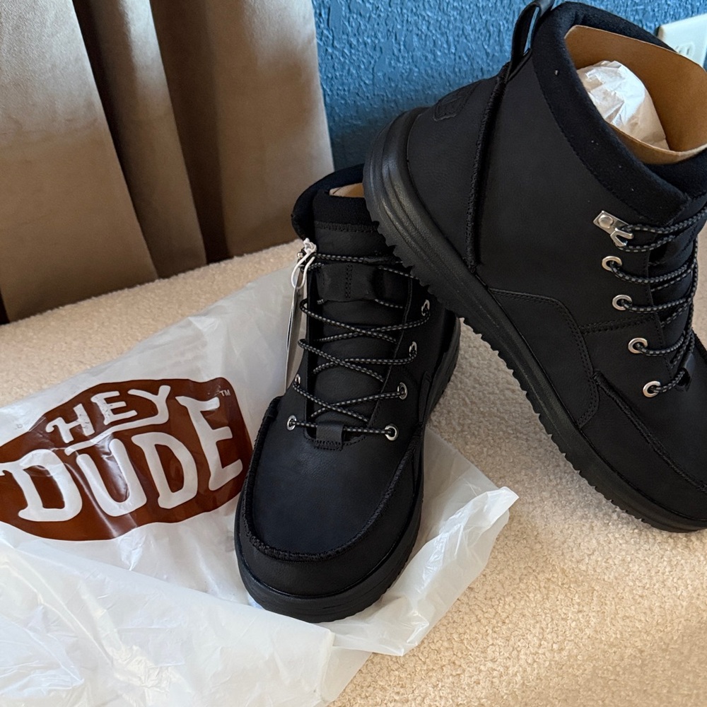 Hey Dude Men's Black Lace-Up Boots